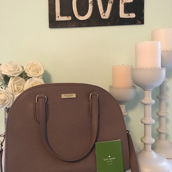 Kate Spade ♠️ BRAND NEW BAG - Picture 2 of 8